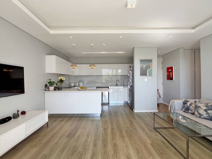 2 Bedroom Property for Sale in Green Point Western Cape